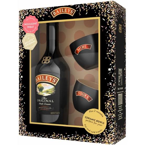 Vodka Gift Set | Vodka and Nibbles Gift Hamper - Handmade Hamper