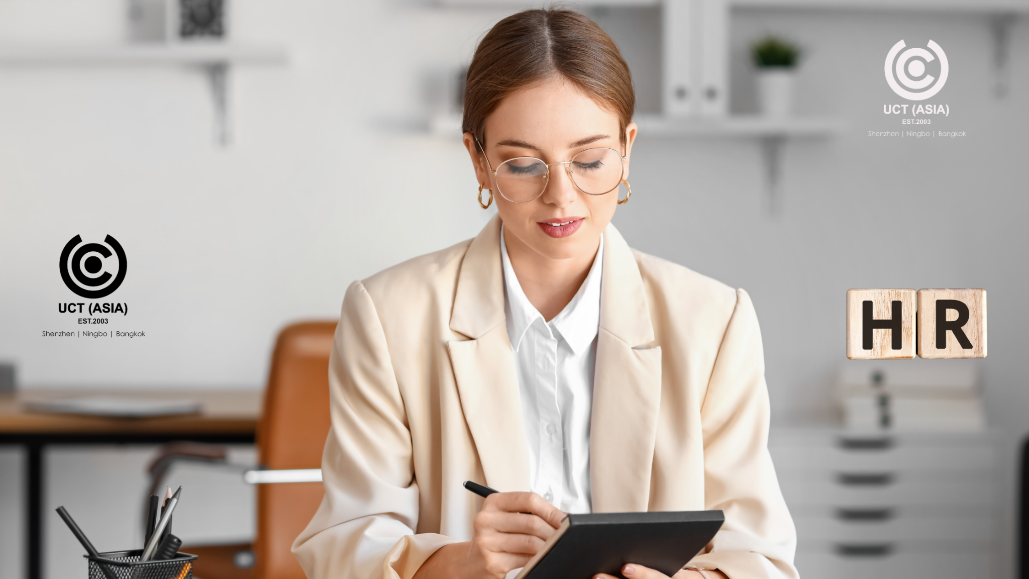 10 Corporate Gifts for HR Professionals to Show Appreciation